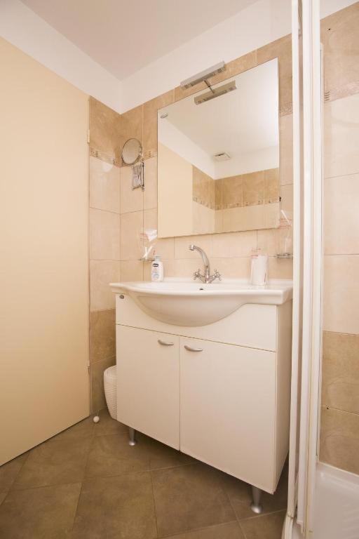 רוביני Apartments Ragusa מראה חיצוני תמונה
