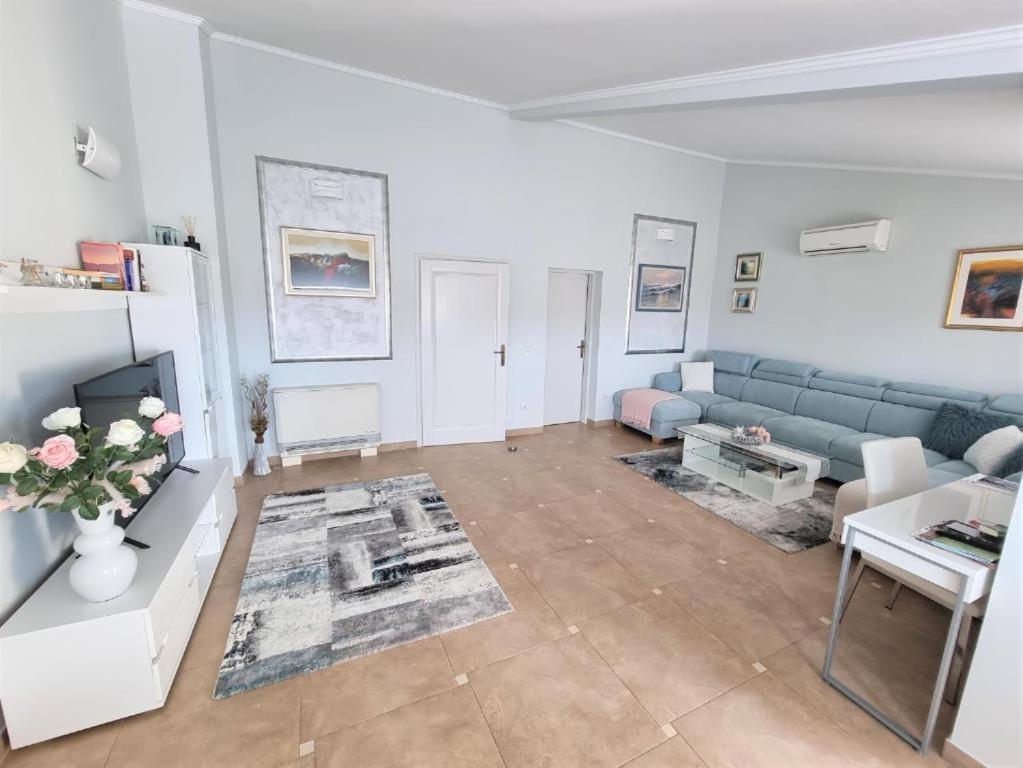 רוביני Apartments Ragusa מראה חיצוני תמונה
